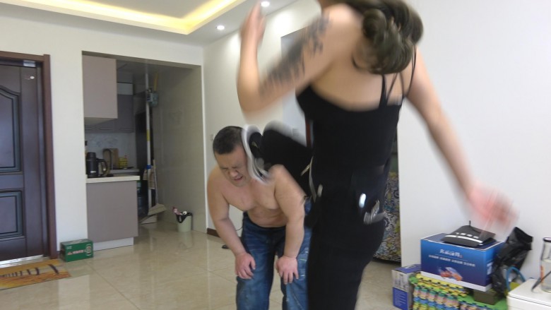 冷柔平底鞋暴喘猪头