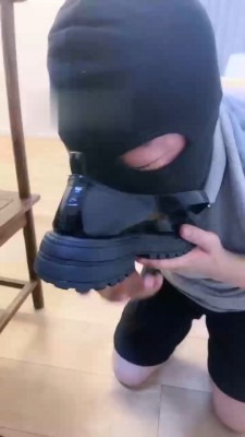 【小戚】卑微继父求羞辱 bf18907