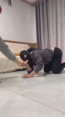 【精神小妹】咖啡店小姐姐自由发泄 bf11928