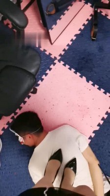 【沐月】暴揍助理 bf18949