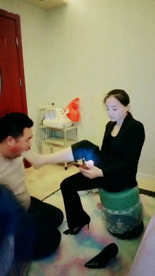 【艾琳】开发美容院技师调教【双视角版】 bf22746