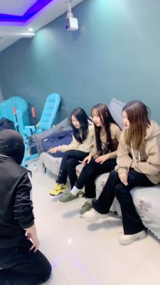 【精神小妹】户外搭讪学生妹回家调我 bf22541_HD绳艺资源