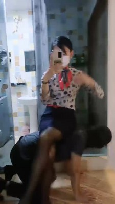 【米小唐】空姐回家调圈养奴 bf19978