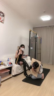 【锅的猫宁】枷锁囚禁母狗教育 bf18490