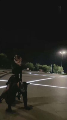 【妮可】御姐户外遛废物狗 bf17788