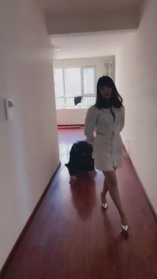 【萝莉刑】抓到小三的报复虐待 bf12094