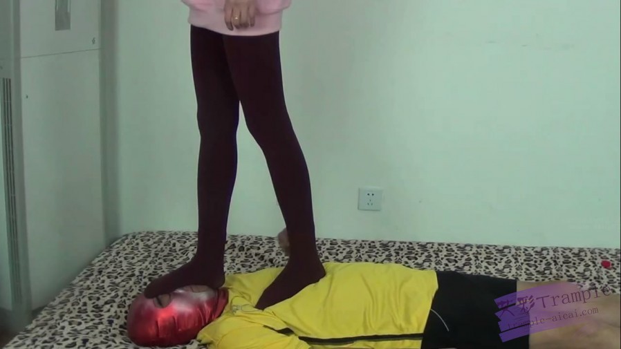 ★甜儿★ 踩小黄人