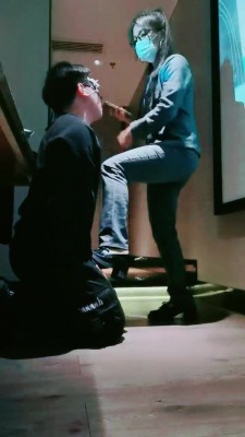 【Alice女王】皮鞋踩踏耳光极致羞辱 bf19888