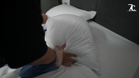 7C定拍被绿很愤怒 闷杀丝袜女