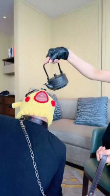 【美美子】网红模特长靴黑丝诱惑调 bf20068