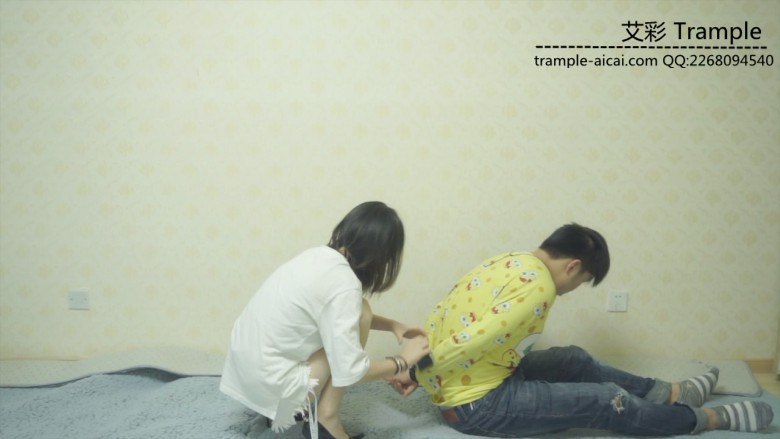 宅七跺脸半小时