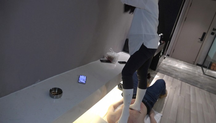 【彼岸花】毯子的福利酸臭白袜 YC-230127-6