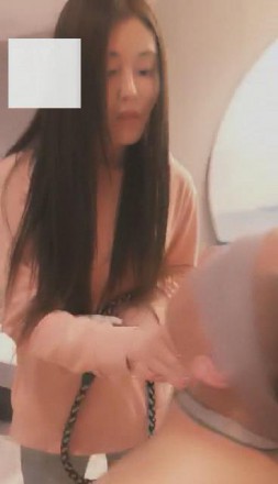 【VIVI】遛狗耳光皮鞭专场