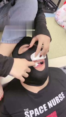 【初见】船袜塞嘴超强口水喂食/强制闻鞋 bf18436