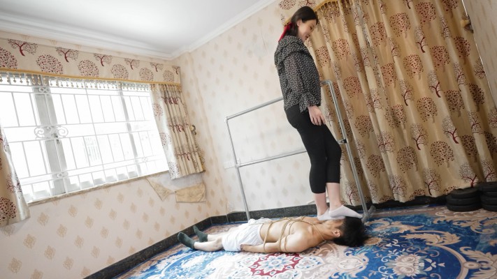 『奴隶岛』—小妹原味白袜窒息 k754361564-220804