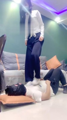 【精神小妹】带素人姐妹花入圈调 bf17971