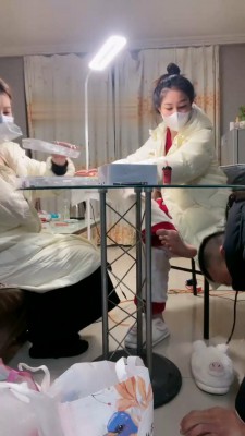 【惜沫】刺激!美甲店当众素人的面tj狗 bf21521