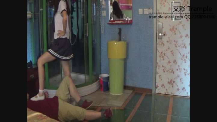 女生虐死快递工_HD绳艺资源