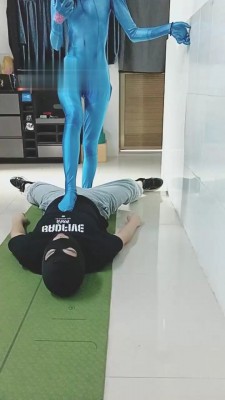 【美娜格格】女儿国女王诱惑狗-踩踏/骑马/转胯 bf21805