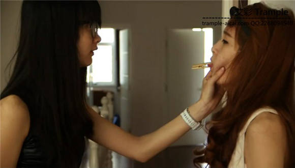 推荐！性感美女调教母狗 G-NV-239