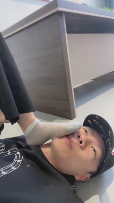 【狗哥】女学生应聘调教黑心老板 bf12153