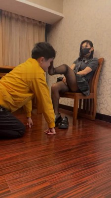 【漠然】踩揉鞋聊清理器~  bf21486