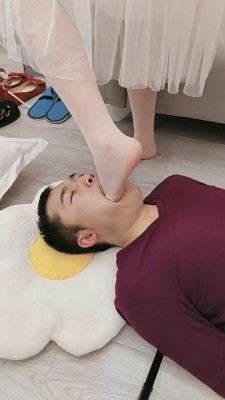 【神乐sama】长靴白丝踩地毯 bf22606