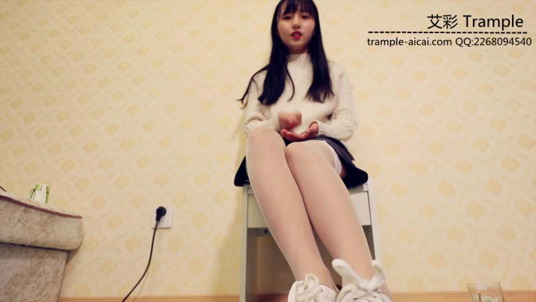 女巨人透明丝袜pov_HD绳艺资源