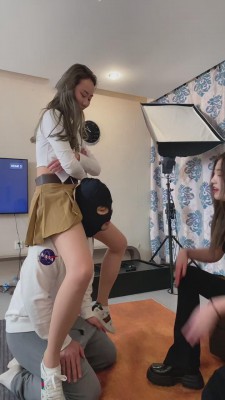 【二宝】带素人闺蜜重度踢踹 bf11914