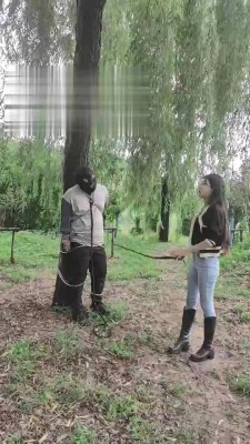 【霁月S&辰辰S】户外捆绑鞭打贱狗（续集）（双视角） bf17970