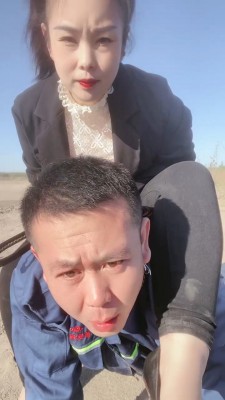 【薇颜】户外把前夫当狗溜 bf19638