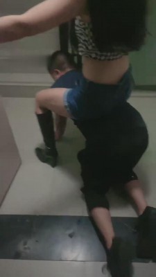 【偏不】楼梯间骑马专场 bf15212