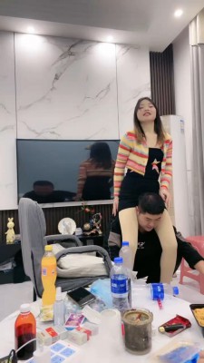 【ccyouer】高贵女儿调兄弟狗 bf22520