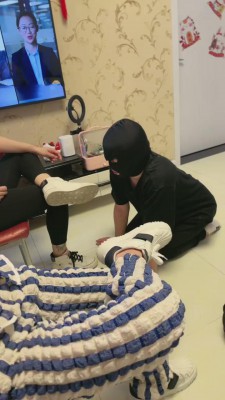 【梦蝶女王】双S把自己的男友当狗虐 bf12126