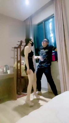 【楠楠女神】公寓刑虐狗奴 bf18813