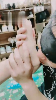 【林夕】脏鞋臭脚调贱奴 bf17628