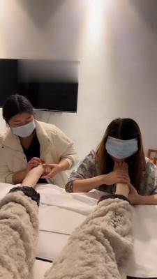 【橘子没熟】足浴店公开处刑母狗 bf22106