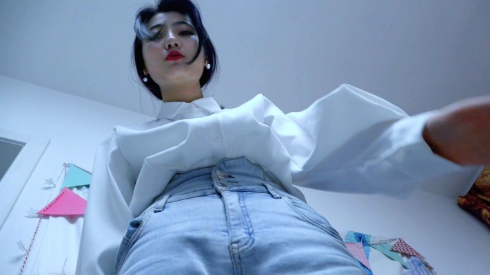 【校园女流氓】安诺羞辱贱狗清理臭鞋pov