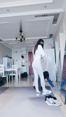 【猫神大人】新人男保姆做M bf19446