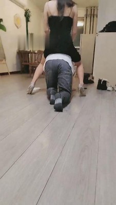 【星期六】御姐欺负刚毕业的学生狗 bf10106