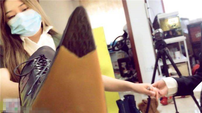 【婧児小主】GPCT_JR513A脚窒息除臭人系列1 婧琳双S全语言 长靴臭丝袜折磨死你_HD绳艺资源