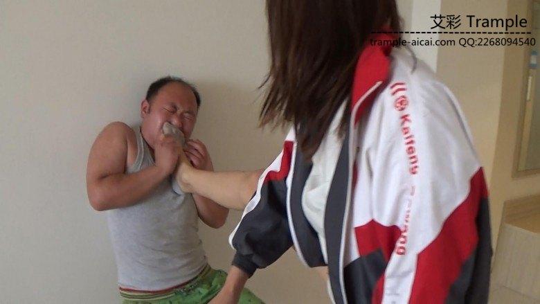 剧情片大腿下的冤魂