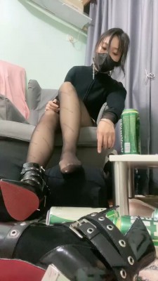 【巍一】长腿车模的脚垫 bf19984