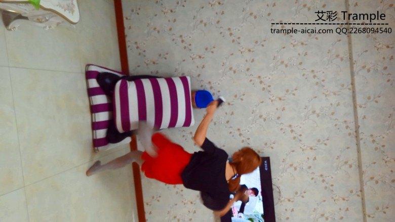 【燕子姐的人肉沙包】