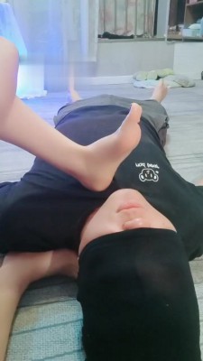 【丫丫】大四奶狗被教训 bf18828