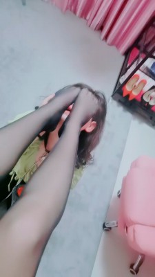 【梦幻大大】女员工汇报工作被老板虐成狗 bf23106