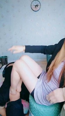 【艾琳】双S素人车模恋足调【双视角版】 bf21722