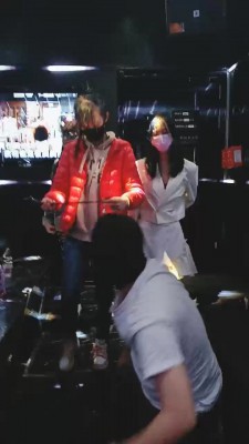 【美娜格格】3素人女王KTv群调群虐 bf23295