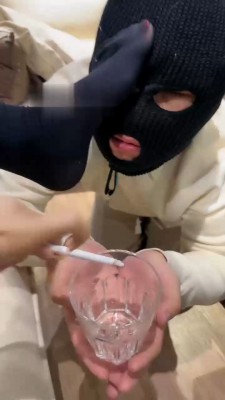 【斯羽】女神打完球后原味脚辱狗 bf21502