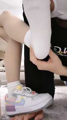 【一茶】原味白棉袜塞嘴虐狗 bf19667